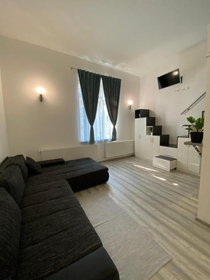 Appartamento Belvárosi Apartman 2 Miskolc Esterno foto